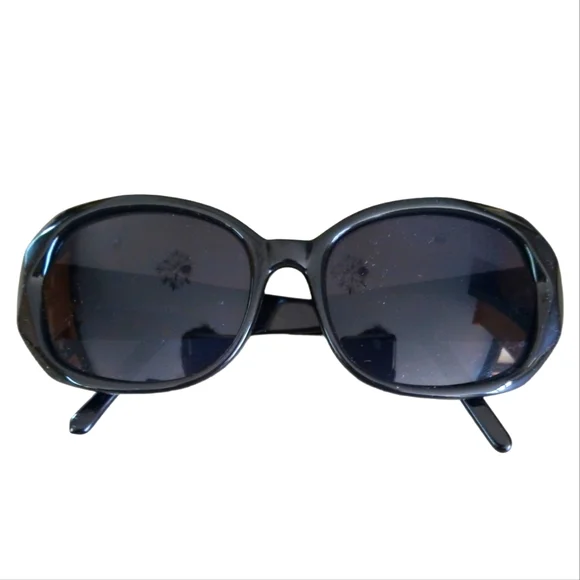VTG Liz Claiborne Sunglasses Vintage Liz Claiborne Sunglasses: Black Square Frame, 1980s  main image 4